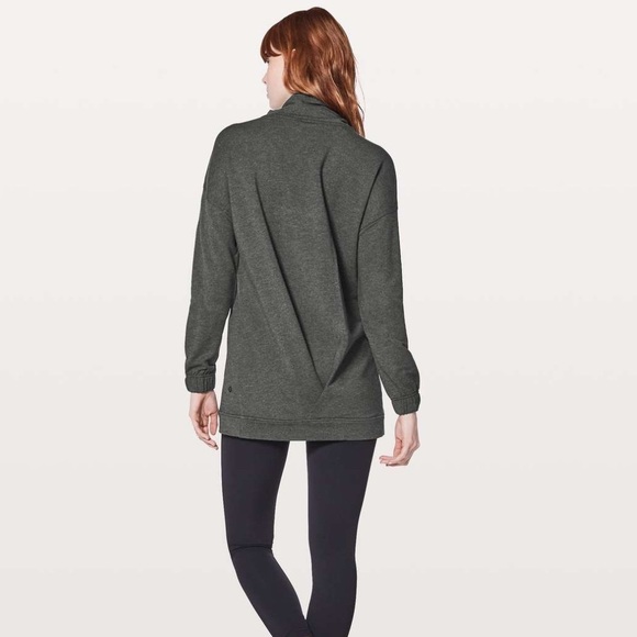 Lululemon Twisted & Tucked Long Sleeve Cowl Funnel Neck Sweatshirt Pullover - Picture 3 of 15